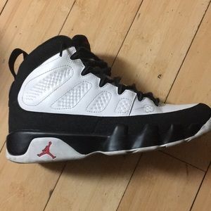 Air Jordan 9 space jams